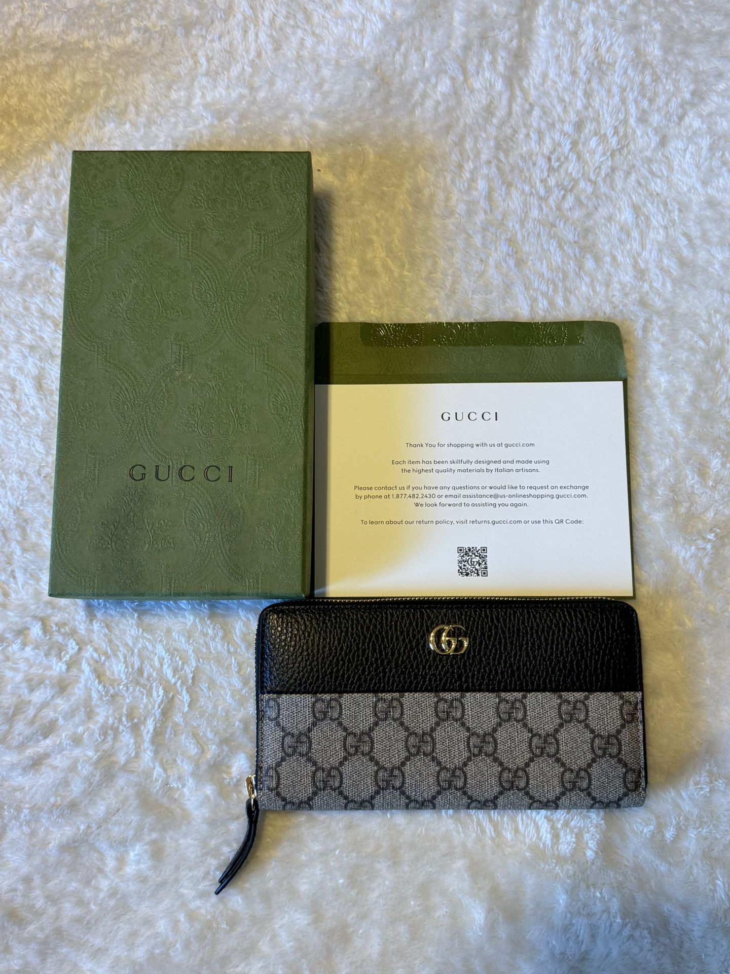 Gucci Black Leather Women’s Wallet 