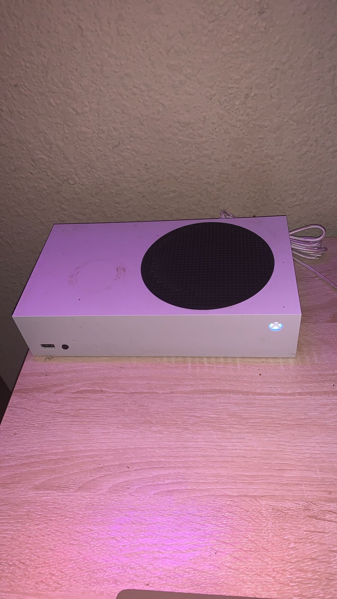 Xbox NexGen series S with paddles, wired controller and keyboard and mouse