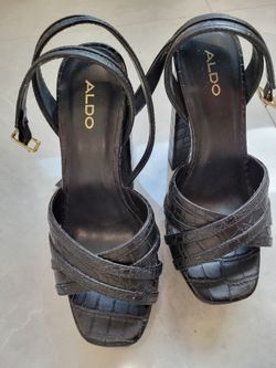 Aldo Chunky Heels 7.5