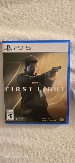 New Sealed 007 First Light PS5 with DIgital Deluxe Edition Upgrade Code Paper