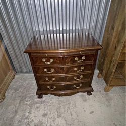 Drexel Heritage Heirlooms Collection Nightstand