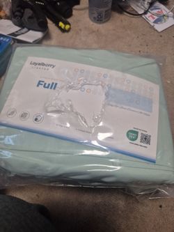 Loyalberry Six Piece sheet set