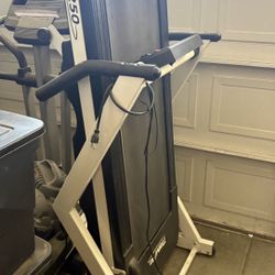Treadmill Upright