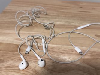 Headphones And Aux Cable For Iphone