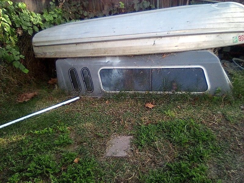 Camper Shell Off A Chevy Cheyenne 