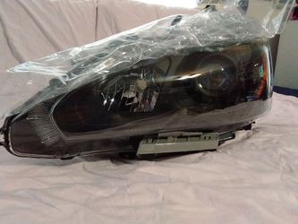 Auto Lot 16- Headlight Assembly Nissan