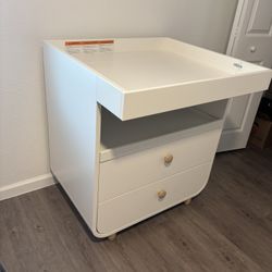 Changing Table