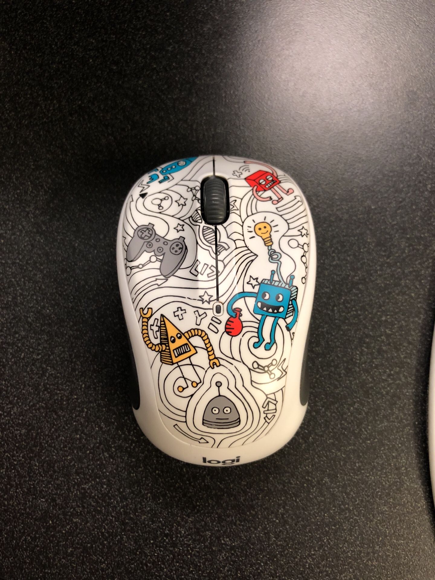 WIRELESS MOUSE