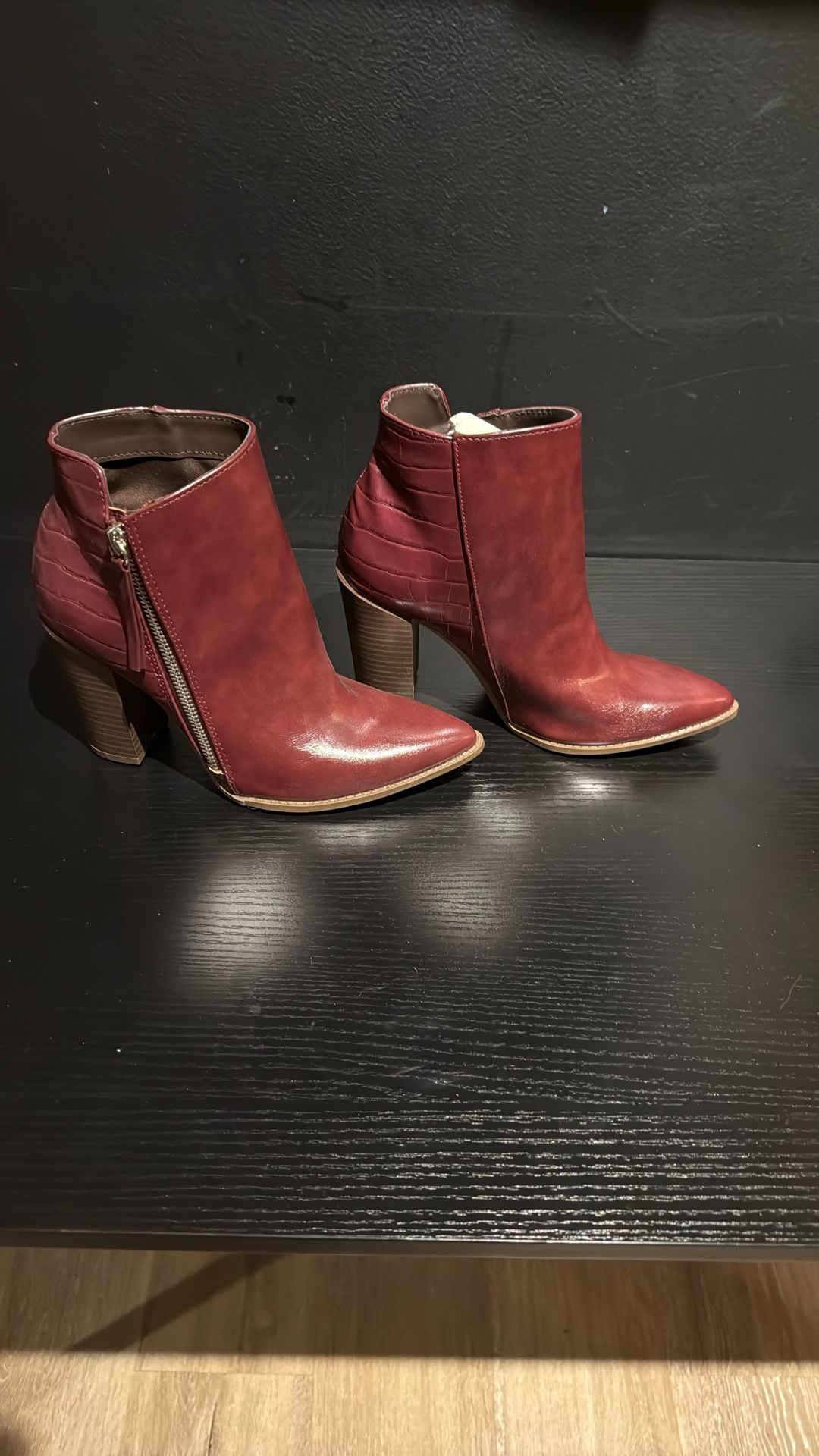 Burgundy Woman’s Ankle Boots Size 7