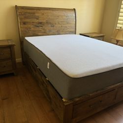 QUEEN Wood Platform Bedroom Set with FREE Casper Mattress