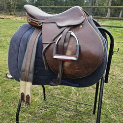 ENGLISH SHOW SADDLE