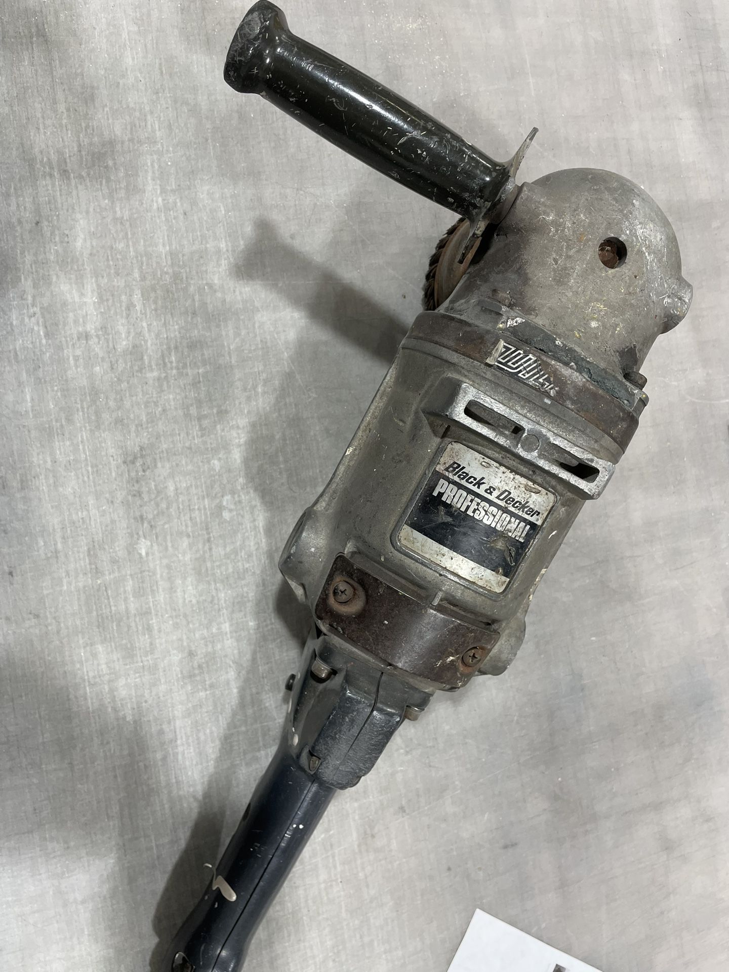 Black & Decker Wildcat 7”/9” Heavy Duty Angle Sander Grinder