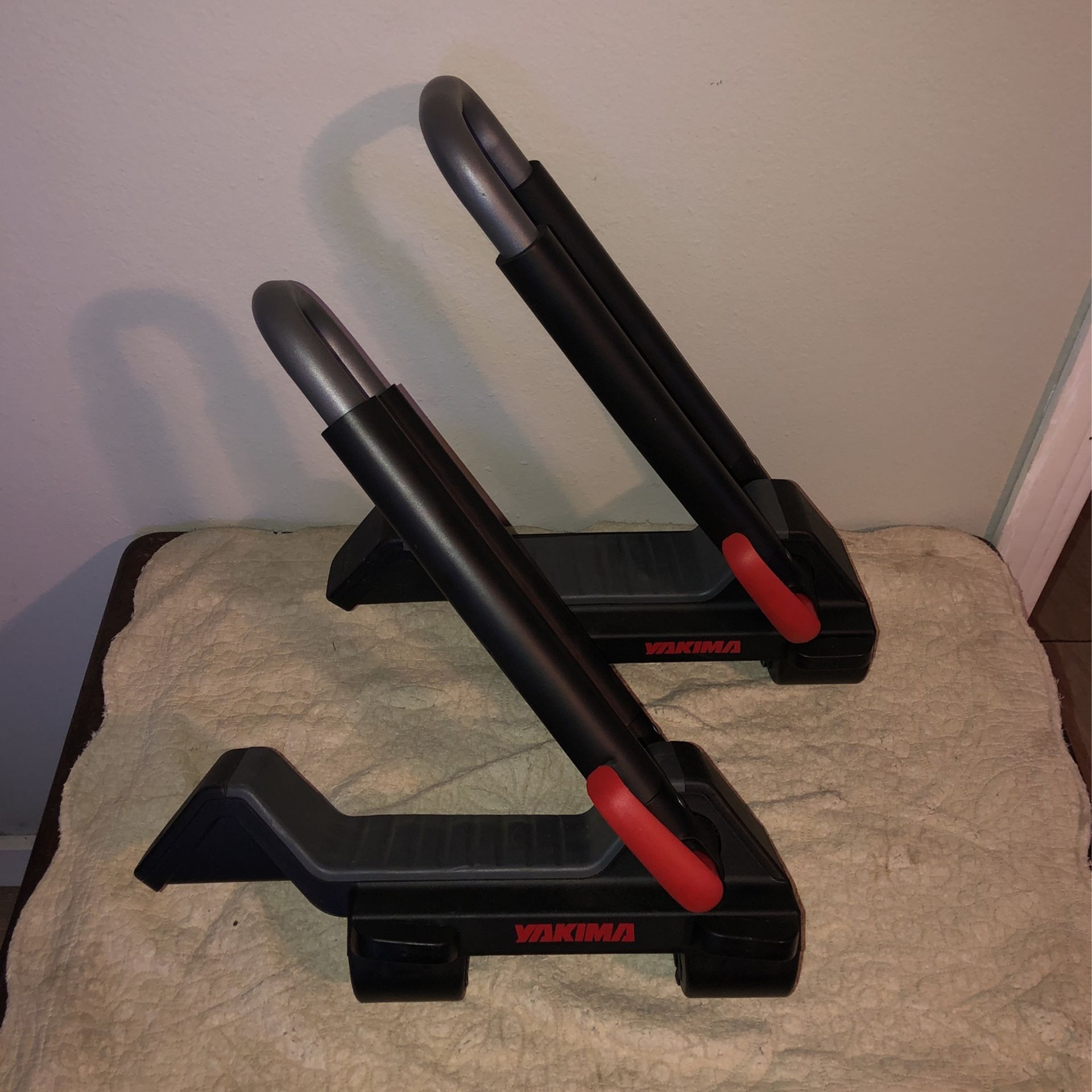 Yakima Jaylow Kayak J Style Down Roof Rack Carrier Cradle