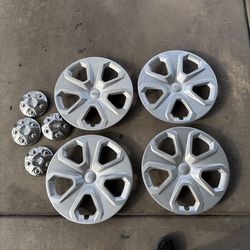 Ford Explorer/Interceptor Wheel Covers & Hubcaps