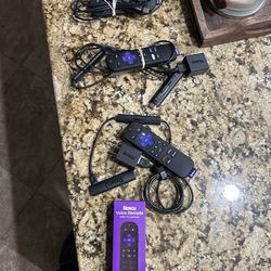 ROKU STREAMING STICK