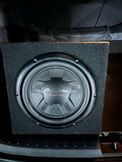 subwoofer and amplifier