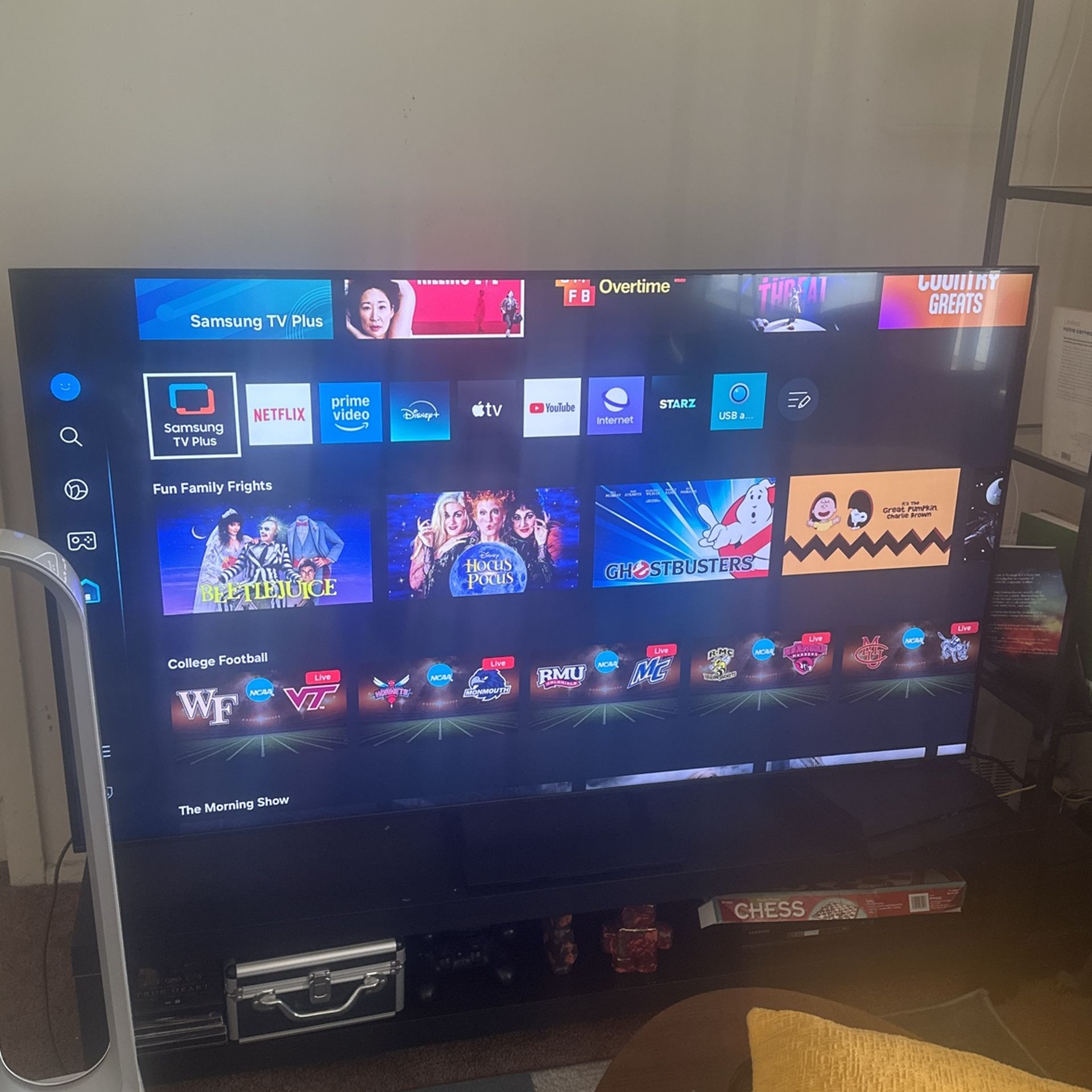 Samsung QN65Q70A 65″ QLED 4K Smart TV — Excellent Working Condition
