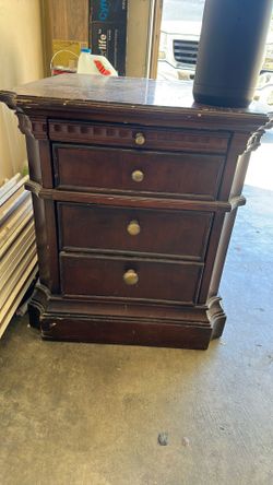 Night stand