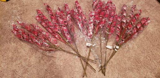 Christmas tree picks