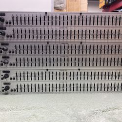 3 dbx 231s Graphic Equalizers
