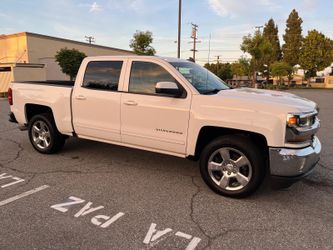 2017 Chevrolet Silverado LT