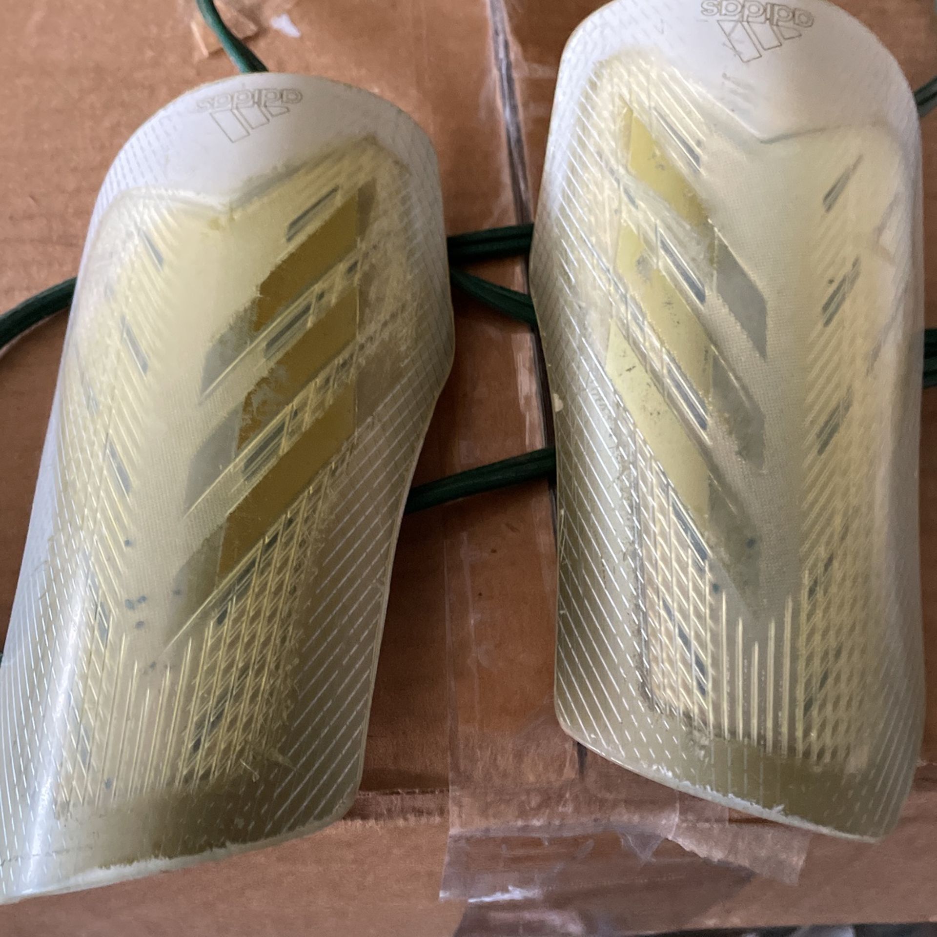 Shin guards Soccer Medium Size