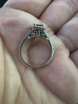 Simply Vera Wang 14K white gold 7 8 carat T.W. diamond halo