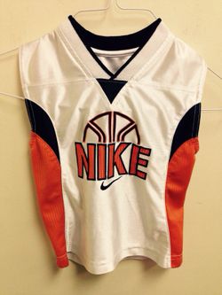 Boys Nike 2t jersey