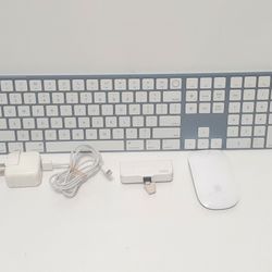 Apple Bluetooth Keyboard, Mouse, Lighting Charger And Battery Bank. All Works Great. 