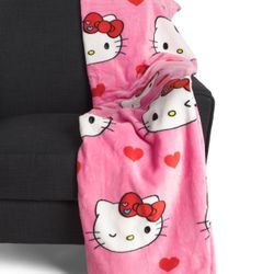 Hello Kitty Valentines Blanket