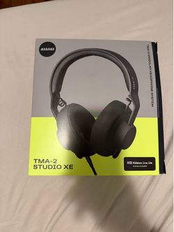 Aiaiai headphones