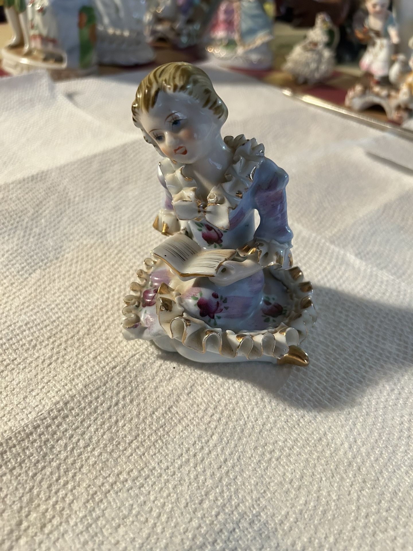 Rare Woman Girl Sitting Reading a Book Porcelain Figurine Vintage Made in Japan