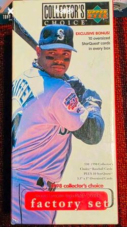 1998 Upper Deck Collector’s Choice Complete Baseball Set (530 Cards) + StarQuest Inserts