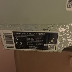 Jordan Girls Size 5