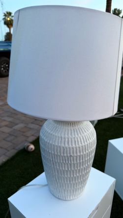 White textured table lamp