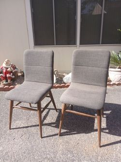 2 chairs