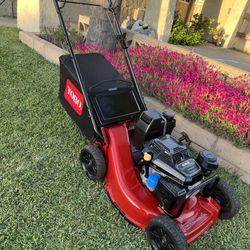 Toro 21 in. Heavy Duty commercial lawnmower  Variable Speed Zone Start Koehler In Excellent  Condition 