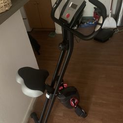 Advenor Stand Alone Exercise Bike