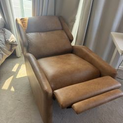 Recliner Chair 