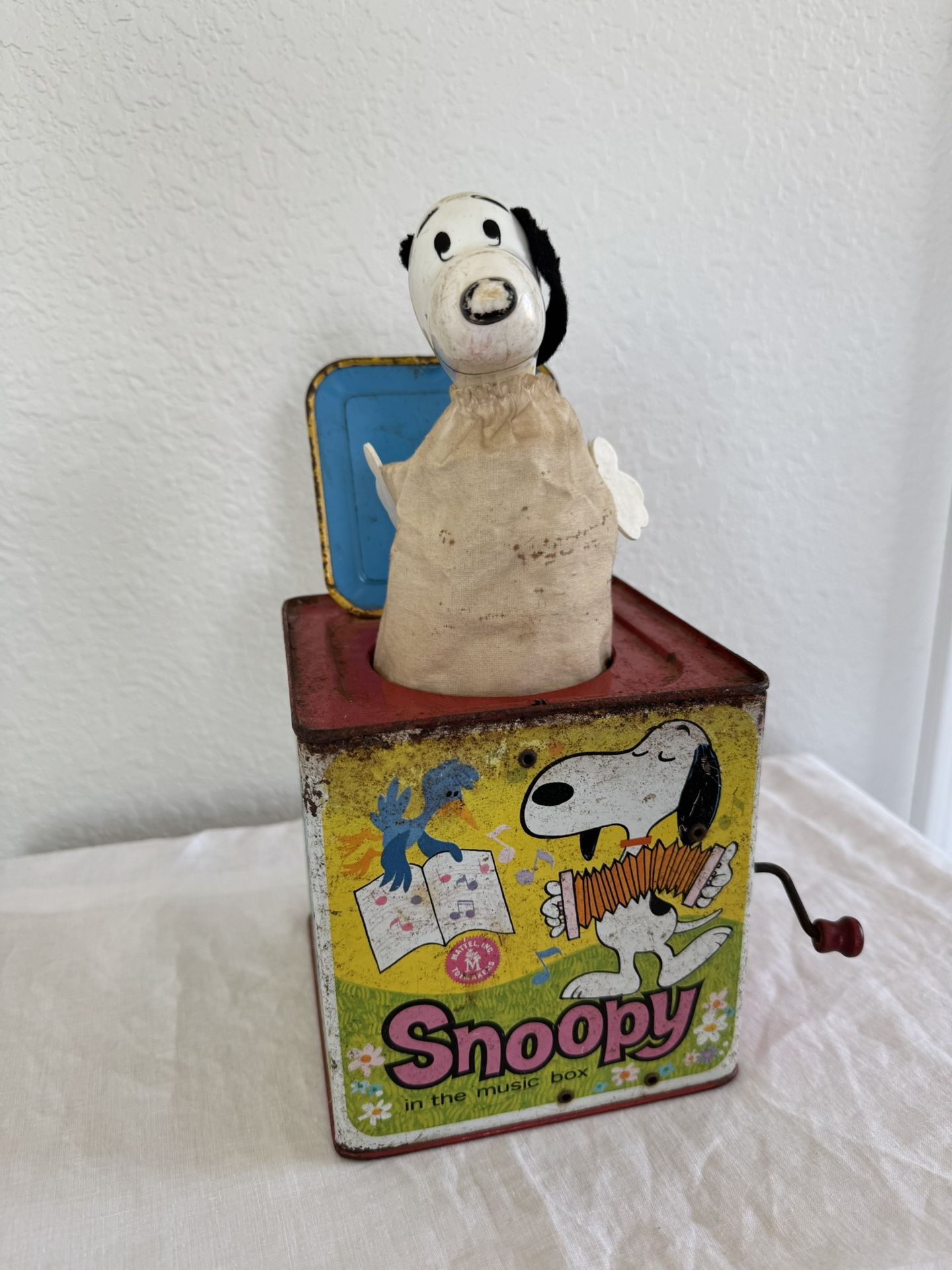 Mattel Snoopy in the Box 