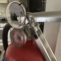 Fire Extinguisher