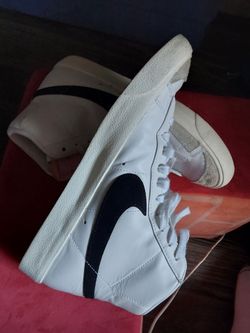 Nike Blazer Mid White Black Sneakers