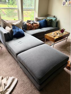 Section couch grey