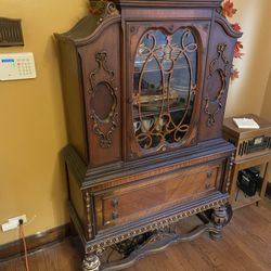 Vintage Dinning Room Set 