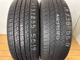 2 tires 235 55 19 Kumho Crugen premium like new no repairs