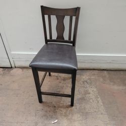 4 Set Of Dark Brown Table Chairs 