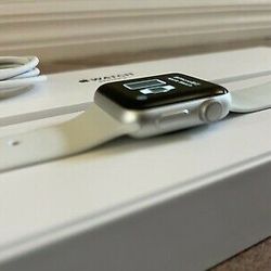 Apple Watch series 3 Cellular Plus GPS 