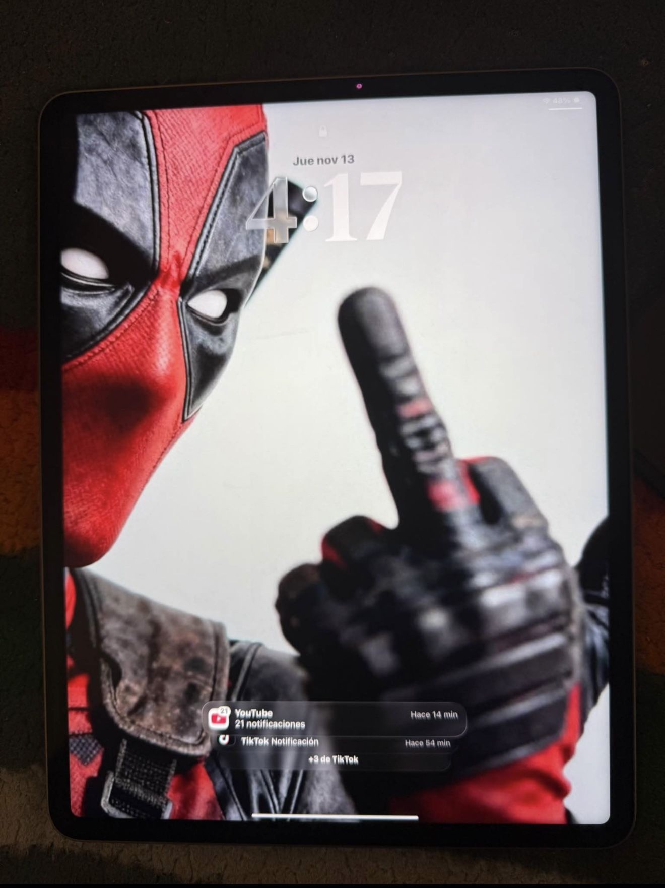 Ipad pro 12.9 inch 128gb wify only 5th generation