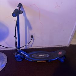 Electric scooter for kids