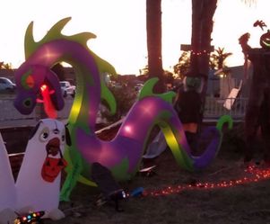 Halloween 12.5' serpent snake